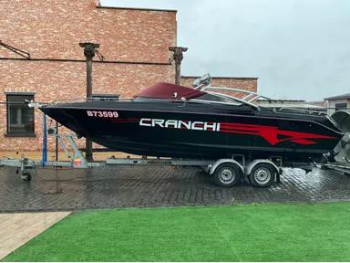 cranchi motorboot, Ophalen, Zo goed als nieuw, Benzine