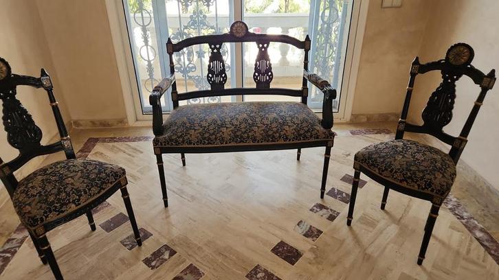 Salon d’antiquité, Antiquités & Art, Antiquités | Meubles | Chaises & Canapés, Envoi