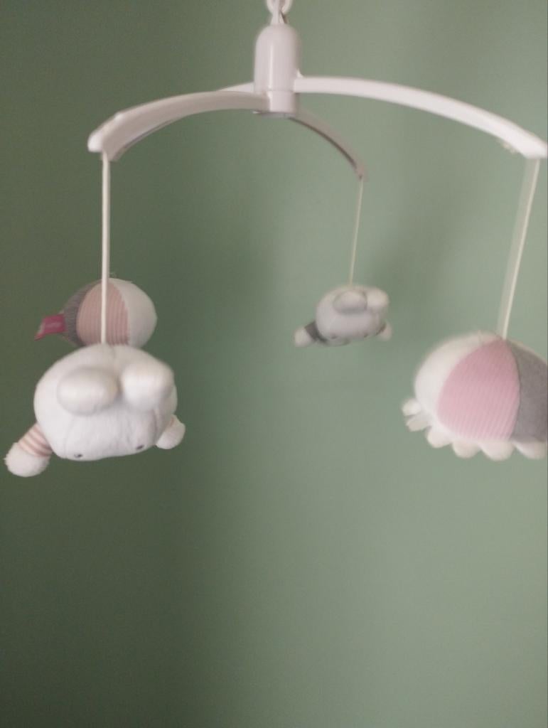 Muziekhanger van Nijntje voor boven wiegje, Huis en Inrichting, Ophalen