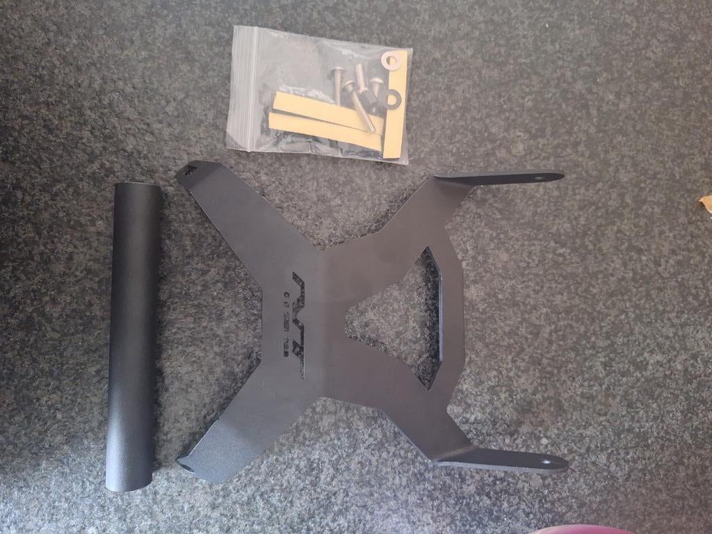 LYBH navigatiesteun voor honda NT1100, Ophalen