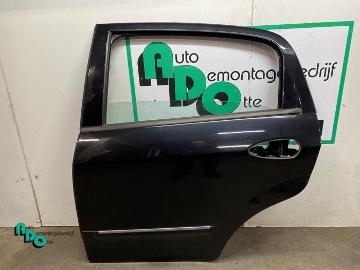 Portier 4Deurs links-achter van een Fiat Punto Evo (Punto Ev, Auto-onderdelen, Carrosserie, Deur, Fiat, Gebruikt, 3 maanden garantie