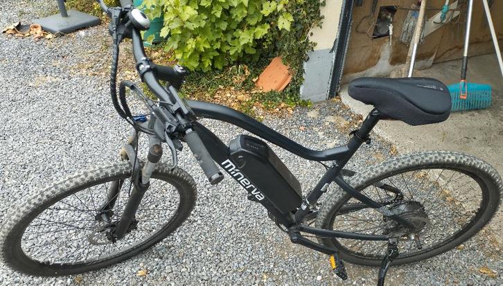 VELO A ASSISTANCE ELECTRIQUE MINERVA, Fietsen en Brommers, Elektrische fietsen, Zo goed als nieuw, Ophalen