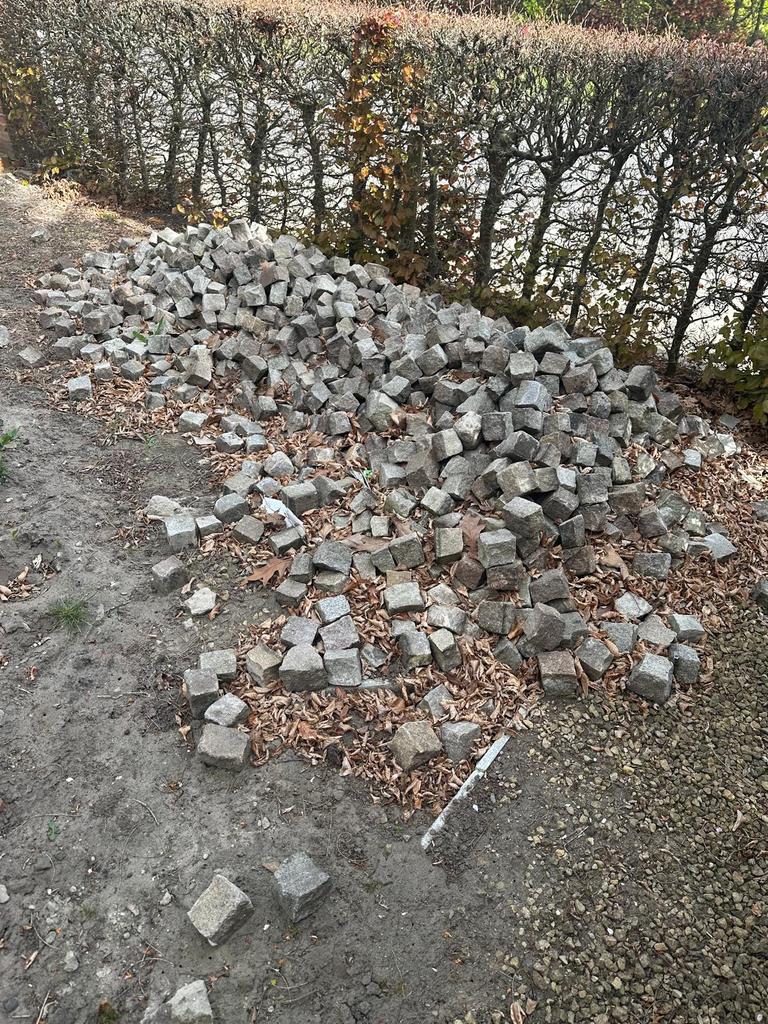 Kasseien, Ophalen, Zo goed als nieuw, Natuursteen, Klinkers