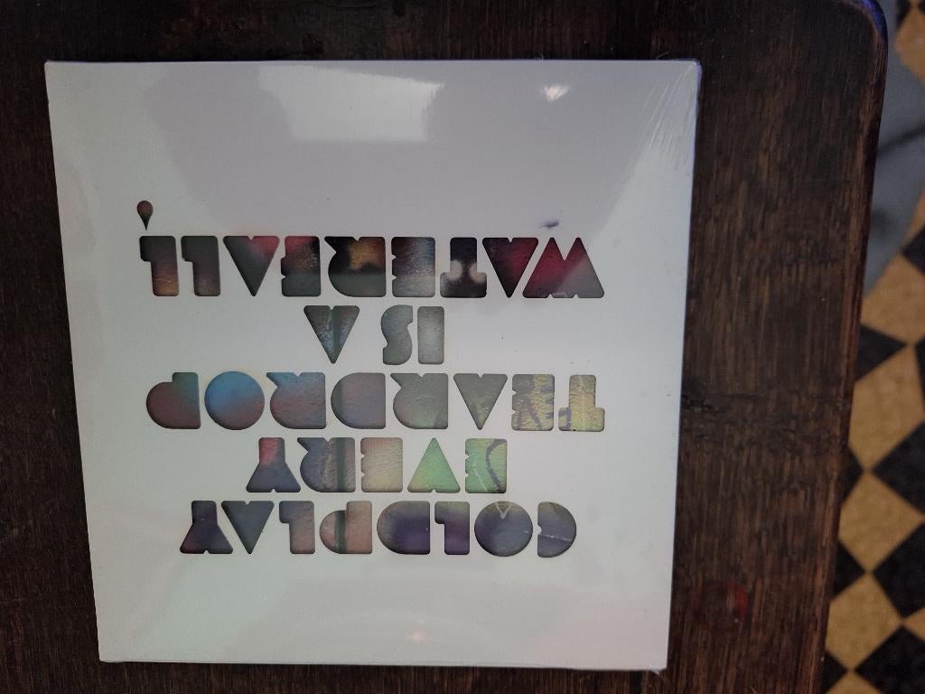 EP Coldplay - Every teardrop is a waterfall, Ophalen, Overige formaten, Nieuw in verpakking, Rock en Metal