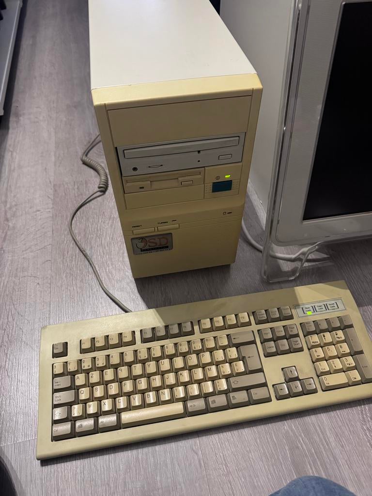 Vintage PC pentium S 120mhz. Windows 3.11 ms-dos, Computers en Software, Vintage Computers, Ophalen