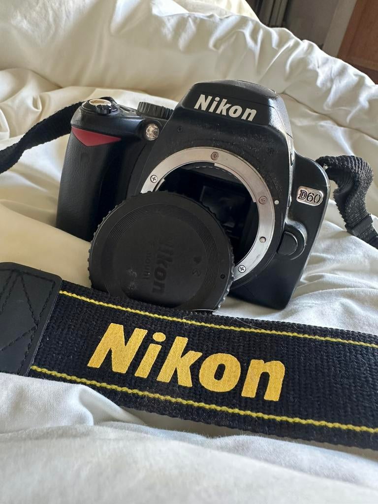 Nikon-behuizing, Ophalen, Zo goed als nieuw, Nikon