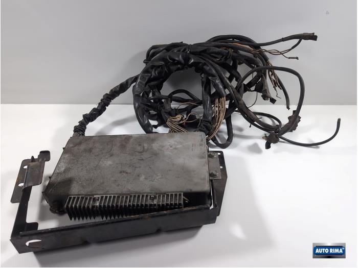 Ordinateur gestion moteur d'un Volvo 162 - 164, Autos : Pièces & Accessoires, Électronique & Câbles, Volvo, Utilisé, 3 mois de garantie