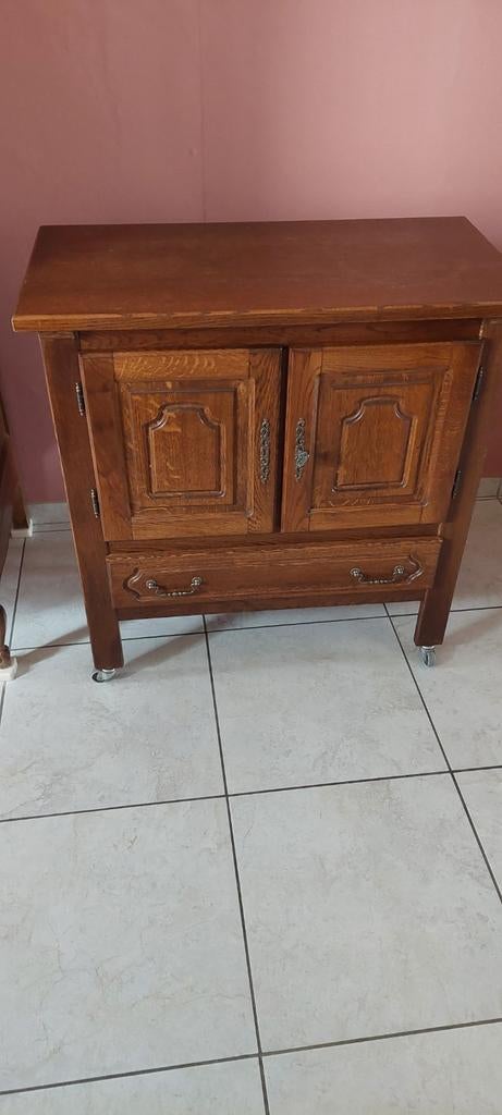 Commode 2portes + 1 tiroir, Utilisé