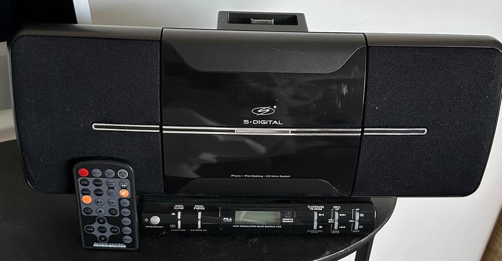 S-Digital CDSpelerFMRadioIphonedockipoddock, Ophalen, Zo goed als nieuw, Radio