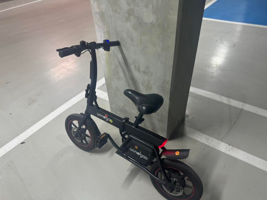 Windgoo B20 €220, Vélos & Vélomoteurs, Trottinettes, Comme neuf, Step électrique (E-scooter), Enlèvement