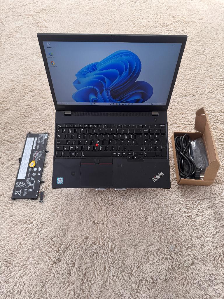 Lenovo ThinkPad T590 laptop, Met videokaart, 2 tot 3 Ghz, 15 inch, Zo goed als nieuw