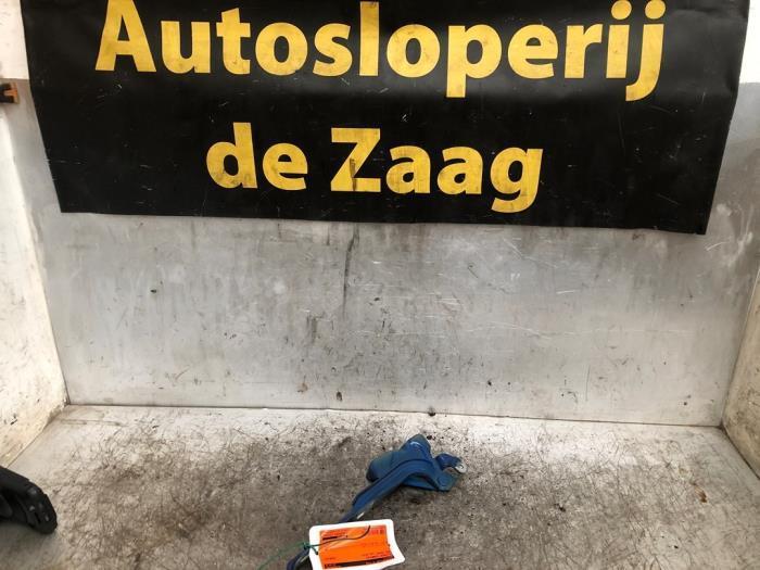 Motorkap Scharnier van een Opel Mokka, Auto-onderdelen, Overige Auto-onderdelen, Opel, Gebruikt, 3 maanden garantie, Ophalen of Verzenden