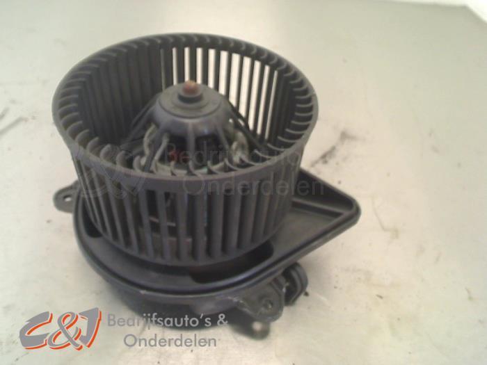 Moteur de ventilation chauffage d'un Renault Trafic, Autos : Pièces & Accessoires, Autres pièces automobiles, Renault, Utilisé