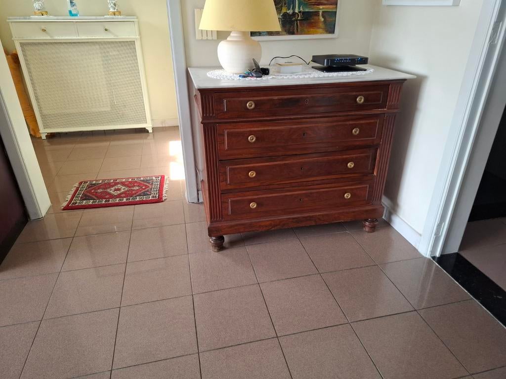 Dressoir kast met marmeren tablet, Ophalen