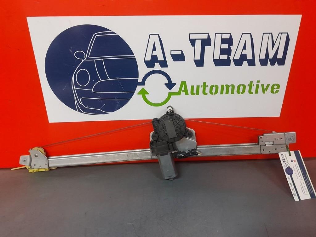 VITRE MECANISME AVANT GAUCHE Opel Vivaro (541613212), Utilisé, Opel