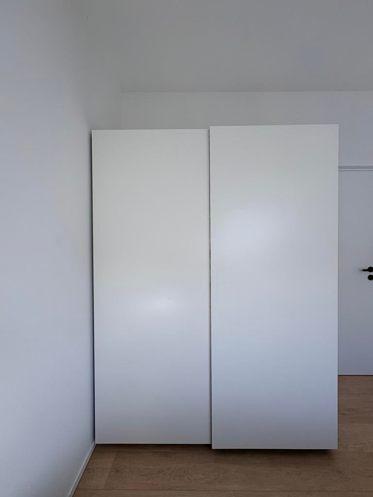 Armoire IKEA PAX 150x200 cm – blanc, Maison & Meubles, Avec porte(s), 100 à 150 cm, Utilisé, 50 à 75 cm