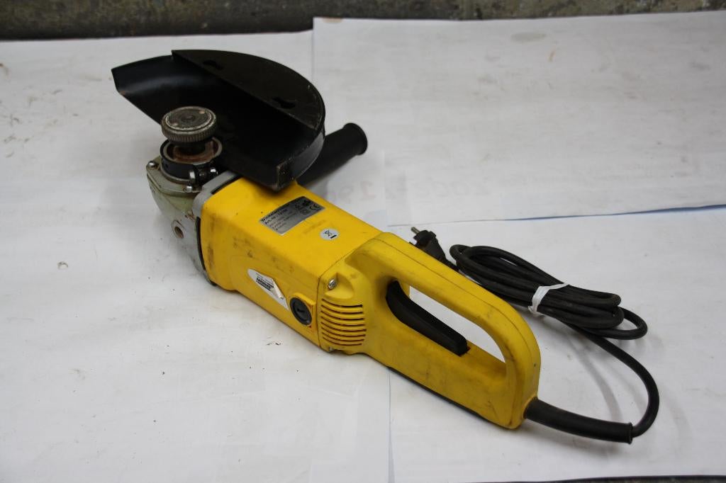 Grote haakse slijpschijf 2200 Watt - 230mm schijven, Ophalen of Verzenden, Gebruikt, 1000 watt of meer, Haakse handslijpmachine