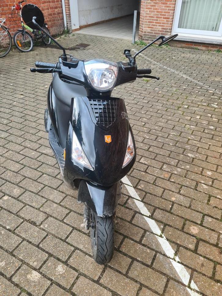 La Souris scooter, Fietsen en Brommers, Snorfietsen en Snorscooters, Ophalen