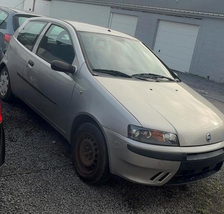 Fiat punto 1.2 essence 175 000 kilometres, Autos : Pièces & Accessoires, Autres pièces automobiles, Fiat, Enlèvement