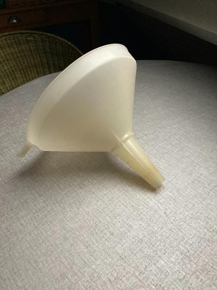 TRECHTER, Zakelijke goederen, Horeca | Keukenapparatuur, Overige typen, Ophalen of Verzenden