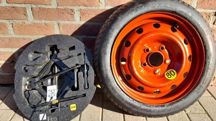 Roue de secours huyndai i 30, Autos : Pièces & Accessoires, Pneus & Jantes, Pneus et Jantes, Autres dimensions, Autre, Autre, Véhicule de tourisme