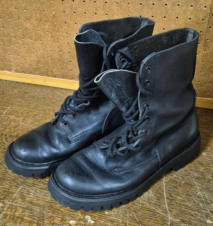 Te koop: Rugak Bottines – Nieuwe Vibram zool, Kleding | Heren, Schoenen, Zo goed als nieuw, Boots, Zwart, Ophalen of Verzenden