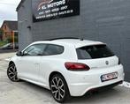 VW SCIROCCO R-Line 2.0CR TDI 136CV 153 000KM CARPASS 2012, Auto's, Voorwielaandrijving, Euro 5, Zwart, Wit
