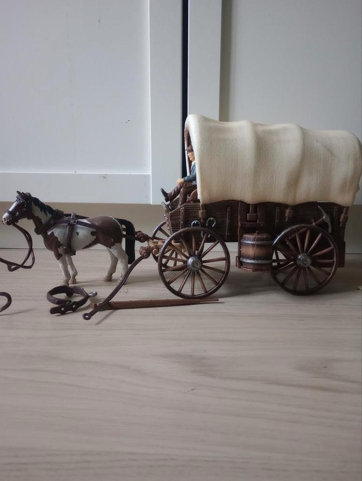 Schleich Huifkar set 42040, Verzamelen, Dierenverzamelingen, Gebruikt, Beeldje of Figuurtje, Paard, Verzenden