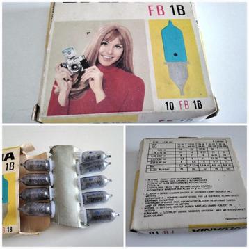 Vintage SYLVANIA - FB 1B flitslampen - camera's beschikbaar voor biedingen