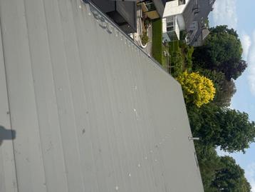 Panneaux sandwichs demontés beschikbaar voor biedingen