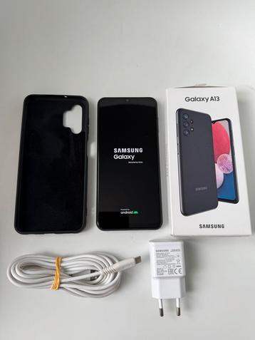Samsung A13 4gb ram 128 gb ssd 6.6inch scherm als nieuw beschikbaar voor biedingen