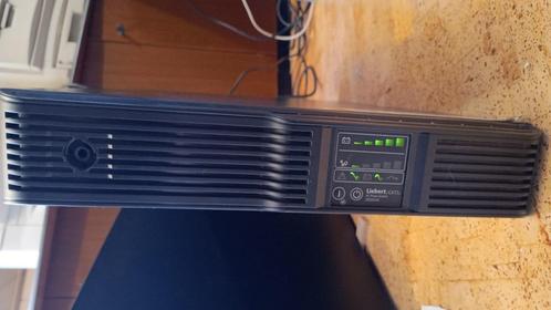 UPS LIEBERT GXT3 3000VA/2700W-double convertion-nieuwe bat-g, Computers en Software, Noodvoedingen (UPS), Gebruikt, Ophalen