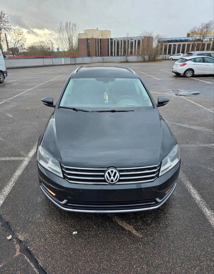 Passat b7 highline 1.6 tdi DSG boîte 7, Autos, Volkswagen, Particulier, Passat, Phares directionnels, Airbags, Air conditionné