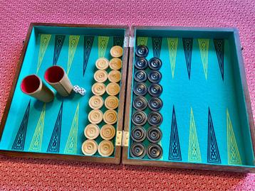 Bordspel: vintage: Backgammon  beschikbaar voor biedingen