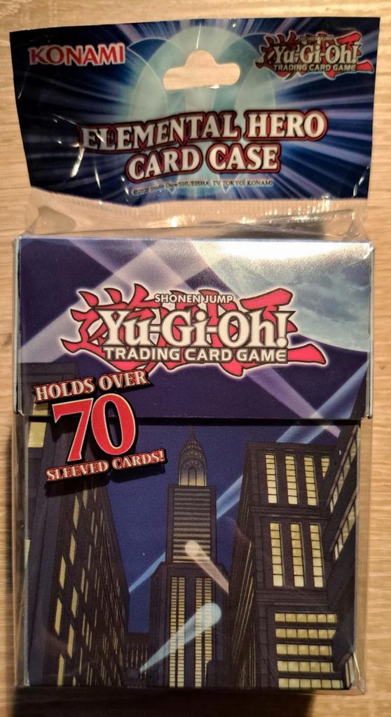 Yugioh Elemental Hero Card Case/Deck, Hobby en Vrije tijd, Verzamelkaartspellen | Yu-gi-Oh!, Nieuw, Overige typen, Ophalen of Verzenden