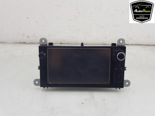 RADIO Renault Clio IV Estate / Grandtour (7R), Auto-onderdelen, Overige Auto-onderdelen, Renault, Gebruikt