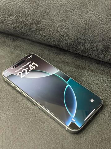 Iphone 16 pro max beschikbaar voor biedingen