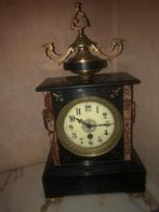 Pendule style Napoléon III, 19ème siècle, Enlèvement ou Envoi