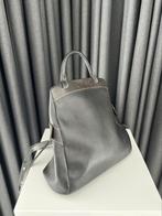 Deux De Delvaux Fregate Black Backpack Bag, Handtassen en Accessoires, Tassen | Damestassen, Shopper, Gebruikt, Ophalen of Verzenden