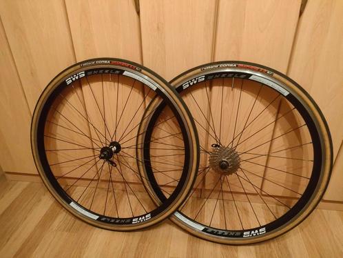 Opruiming: handgespaakte DT-swiss 11-speed wheelset, Fietsen en Brommers, Fietsonderdelen, Zo goed als nieuw, Racefiets, Wiel