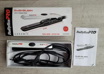 Fer à lisser en céramique Babyliss Pro Sleek (type BAB2050E)