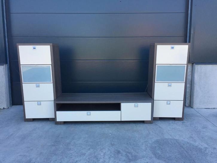 (109) Zeer mooi tv meubel met 2 kasten, Huis en Inrichting, Kasten | Wandmeubels, Zo goed als nieuw, Ophalen