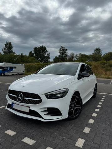 Mercedes B180 AMG - Full Option | Dealer onderhouden | beschikbaar voor biedingen