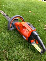 Husqvarna accu heggenschaar, Tuin en Terras, Heggenscharen, Ophalen, Zo goed als nieuw, Accu