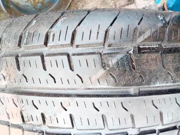 225-70-15 tyfoon iveco busbanden beschikbaar voor biedingen