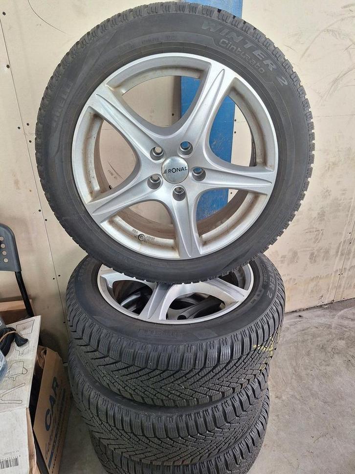 Skoda Superb Winterset 17 Inch, Auto-onderdelen, Banden en Velgen, Banden en Velgen, Winterbanden, 17 inch, 215 mm, Personenwagen