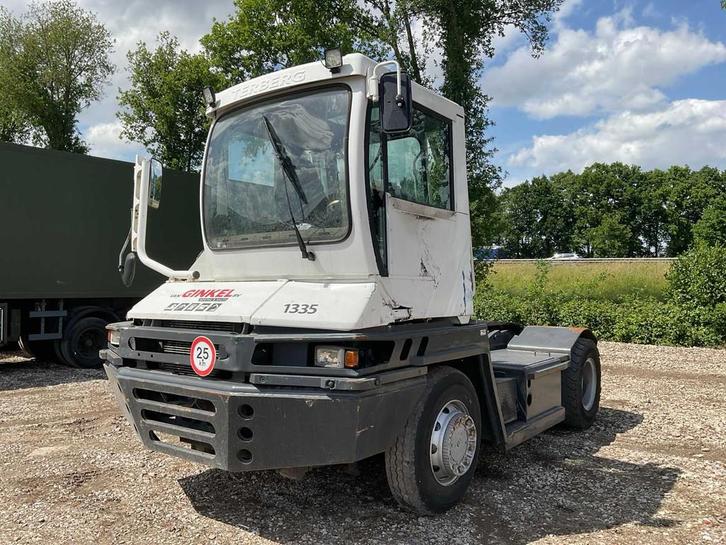 2004 Terberg RT222 4X4 Terminaltrekker, Auto's, Vrachtwagens, Bedrijf, Terberg, Overige brandstoffen