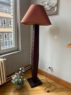 Lampadaire en bois marron, Ophalen, Zo goed als nieuw, Hout, 150 tot 200 cm