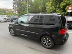 Volkswagen touran 2015 Benzine 7P E6| 158km, Auto's, 4 deurs, 4 cilinders, 700 kg, Leder