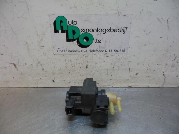 Soupape vide d'un Renault Master (Master 2 98-), Autos : Pièces & Accessoires, Petit matériel, Renault, Utilisé, 3 mois de garantie